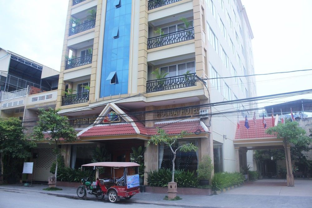 Holiday Hotel Battambang Exterior foto